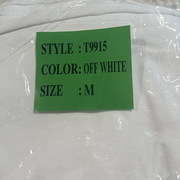 White shirt - Picture 5 of 5